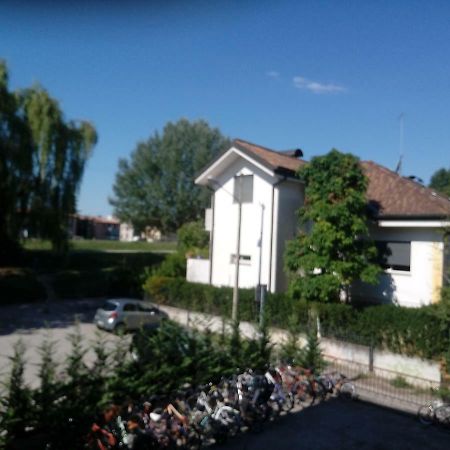 Vicino Al Prato Della Valle Intero Appartamento Parcheggio Facile Di Fronte Padova Eksteriør bilde