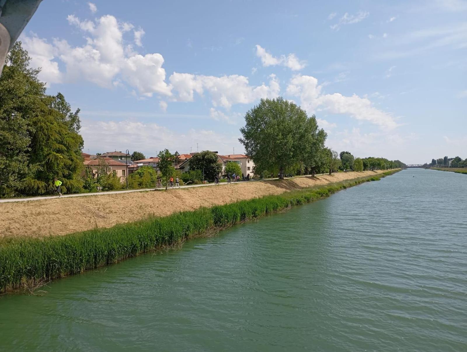 Vicino Al Prato Della Valle Intero Appartamento Parcheggio Facile Di Fronte Padova Eksteriør bilde