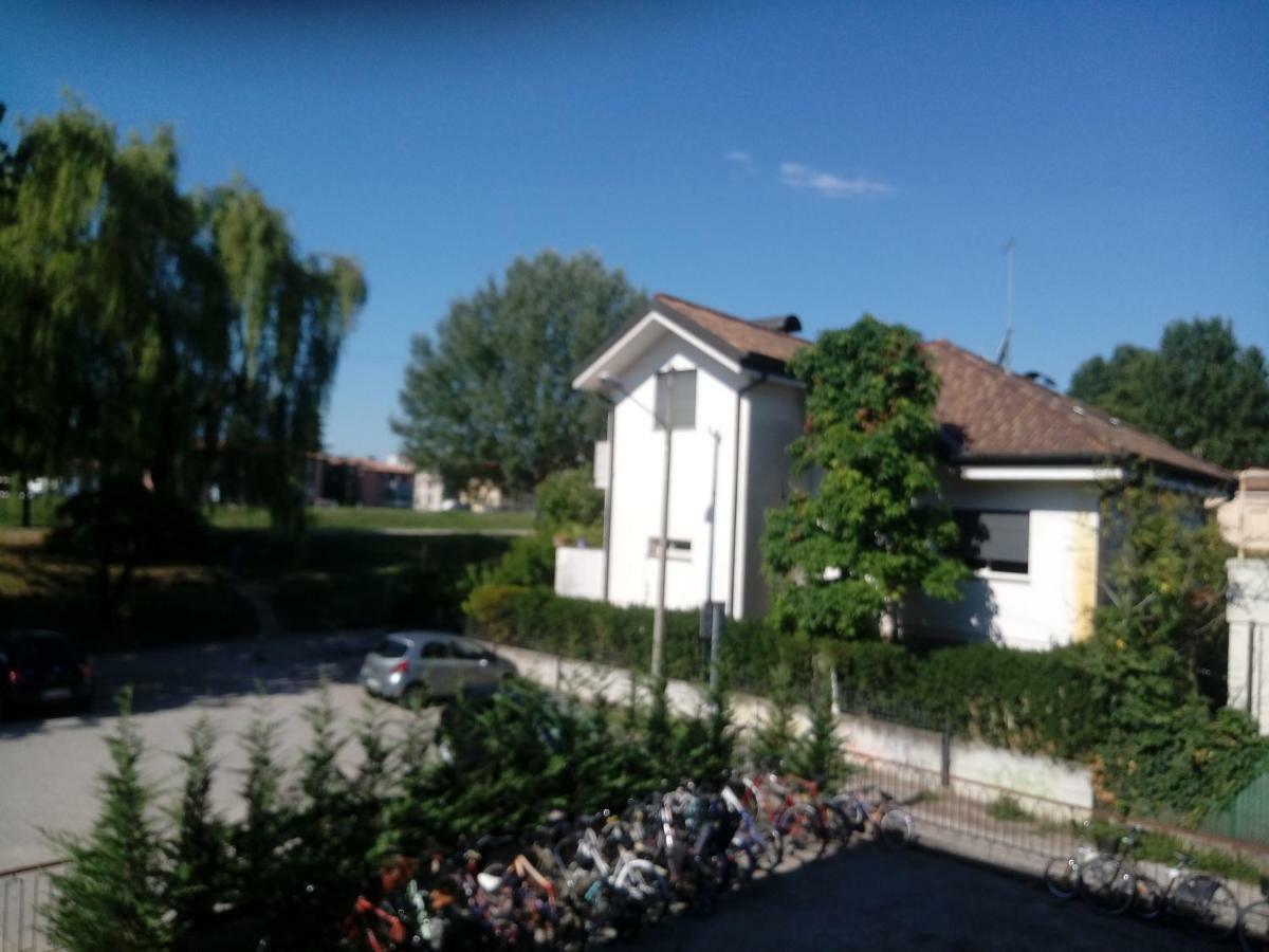 Vicino Al Prato Della Valle Intero Appartamento Parcheggio Facile Di Fronte Padova Eksteriør bilde